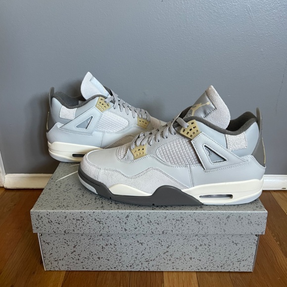 Air Jordan 4 Retro SE Craft